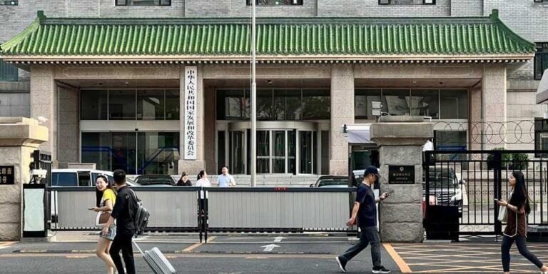 「民营经济促进法」启动立法　学者：有法却滥权也无用